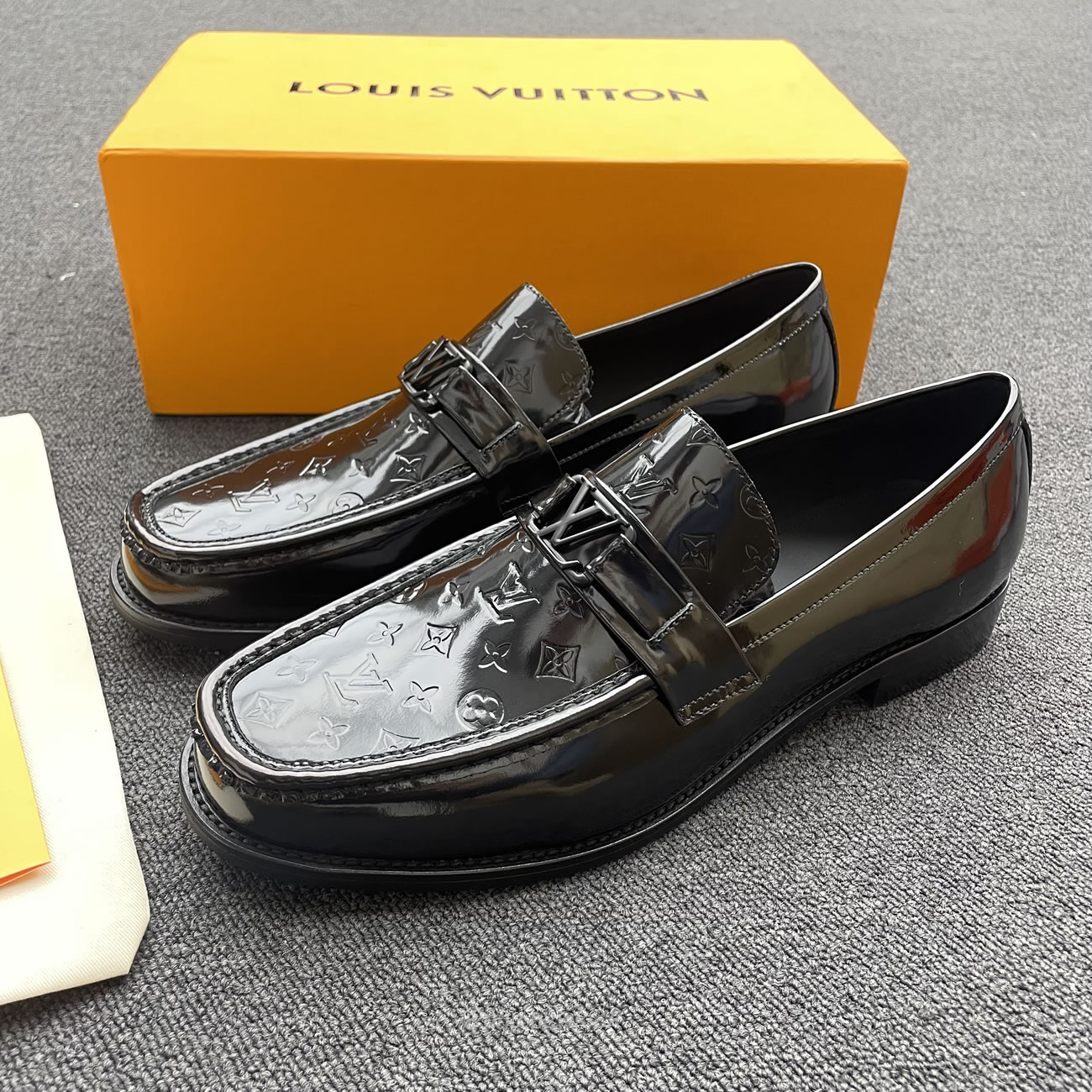 Louis Vuitton Spring Summer 2023 Major Loafers (2) - newkick.app